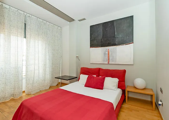 Amplio En Centro By Rent Me Valence