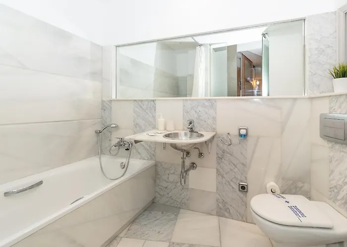 Appartement Amplio En Centro By Rent Me Valence